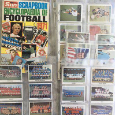 The Sun Football Swapcards Complete Set Of Football Cards: All 134 cards including the rare Swansea variant card. C/W empty album.