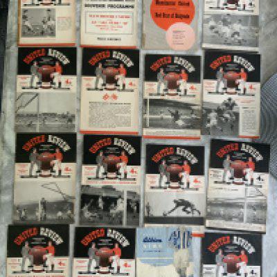 1950s Manchester United Home Football Programmes: 54/55 to 56/57 x 7, 57/58 home and away x 11 and a further 3. Fair. (21)