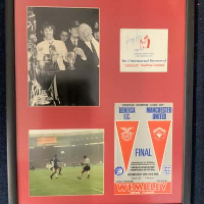 George Best Signed 1968 European Cup Final Display: Photos of Best and Busby with cup plus Best in match action. Comes with original programme and George Best autograph signed at a later dinner. Not for posting.