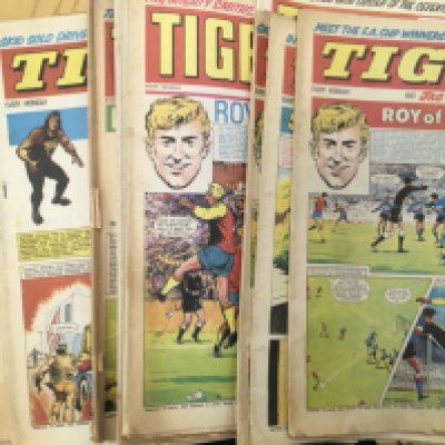 Tiger + Roy Of The Rovers Football Magazines: Tiger and Jag magazine from 1969 + 1970 x 38. C/W from the mid 1980s 33 copies of Roy of the Rovers. Mainly good. (71)