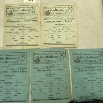 43/44 West Ham Home Football Programmes: League matches v Chelsea Brighton Brentford Tottenham and Chelsea cup. Fair. (5)
