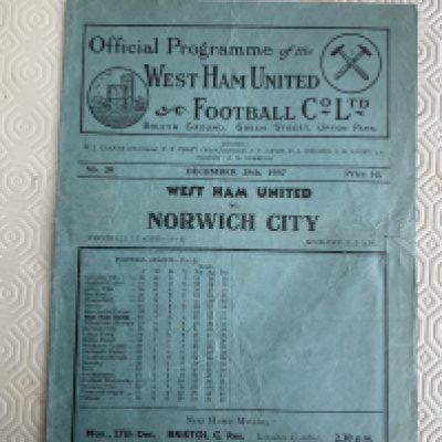 37/38 West Ham v Norwich City Football Programme: League match in good condition with no team changes. Tiny repair.