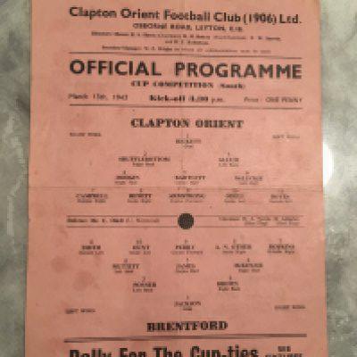 42/43 Clapton Orient v Brentford Football Programme: Excellent condition salmon single sheet cup match with no team changes. Light fold.
