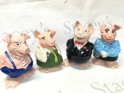 Four Wade porcelain Nat West figure/ money bank pigs- NO RESERVE