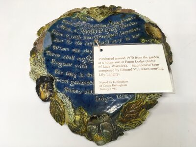 An Unsual castle Hedingham plaque with inscription associated to Edward VII (some damaged). Dimensions 28x28cm