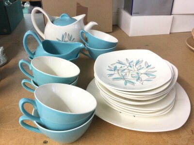 Stylecraft Midwinter set including cups, saucers etc