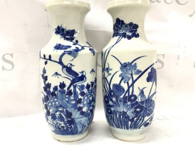 Two 19th century Chinese export porcelain blue and white vases. With four character marks at base
