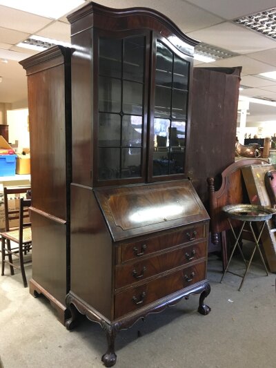 An Edwardian walnut bureau 92cm wide 220cm tall 48cm long- NO RESERVE