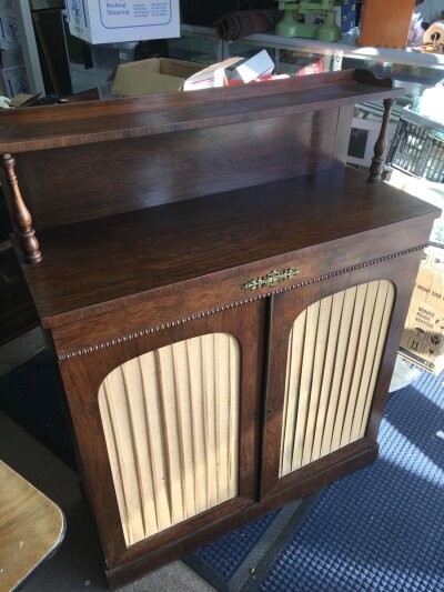 A Regency style chiffonier, approx 91cm x 35cm x 116cm.- NO RESERVE