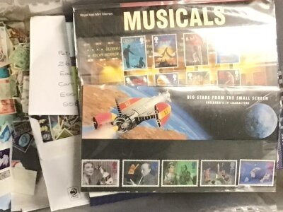 A large collection of World stamps including seven plastic containers many sorted into Countries the private collection includes auction purchases of world stamps a comprehensive unmounted World stamps from the early 20th century onwards. (7)