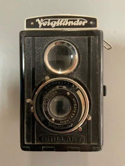 A Vintage Voigtländer Brilliant. 1932 Medium format camera.- NO RESERVE