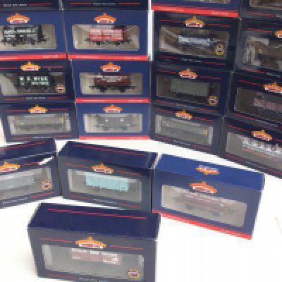 A Collection of Boxed Bachman 00 Gauge Wagons.
