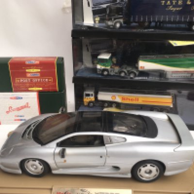 3 X Boxed Corgi Modern Trucks. A loose Maisto Jaguar XJ220. Etc.
