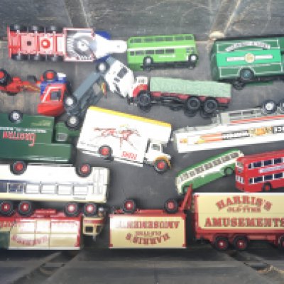 A Box Containing Loose Corgi Classics. Britain's Soldiers. Etc.