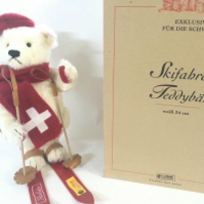 WITHDRAWN - A Boxed Steiff the Skier Teddy Bear Exclusive to Switzerland 2000.