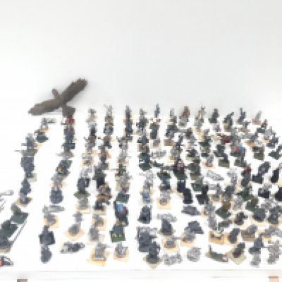 A box containing in excess of 150 metal figures from a warhammer collection a mix of both painted and unpainted.