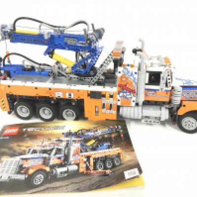 A Lego Technic Heavy-Duty Tow Truck. #42128. No Box. With Manual.