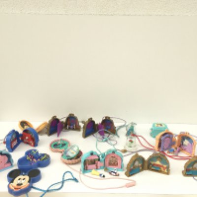 A collection of 11 Disney miniature playsets some with figures. Includes 2 snow globes.