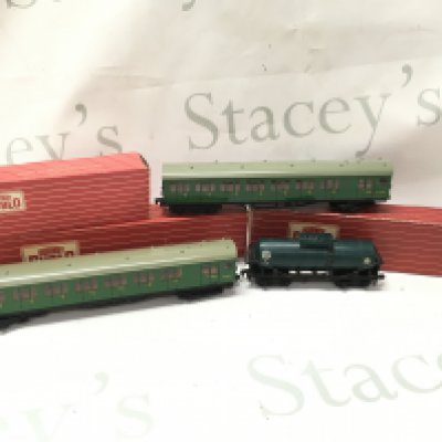 Boxed Hornby Dublo models , postage category B