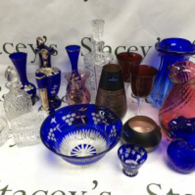 Two boxes of glass and ceramics. Shipping category D.