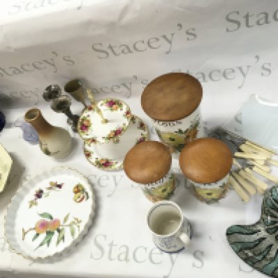 Collection of assorted ceramics including Royal Albert Royal Doulton and other oddments. Postage D