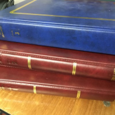 A collection of 6 albums of Australia/ New Zealand postage stamps