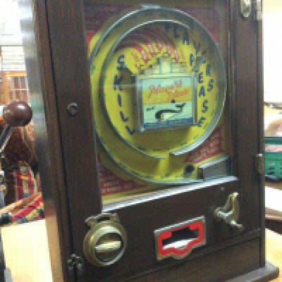 A Vintage All Win Skill Shot Amusement Machine. players Please. Approx Height 68Cm.