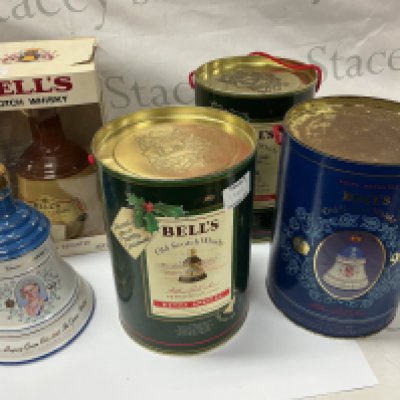 Five bottles of Bell&#2013266057۪s Whiskey. Queen Elizabeth 90th Birthday 75cl (1+2). 75cl Bell Bottle (3). Christmas 1989 75cl (4+5).