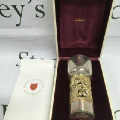 A limited edition silver goblet in a fitted box with paperwork, numbered 648/675. London hallmarks. Shipping category B.