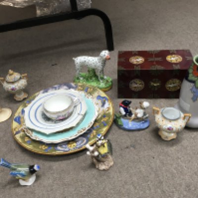 A Collection including a Royal Doulton vase, a hand painted Victorian plate, Phoenix jewellery box, Goebel bird figures, Noritake vase
