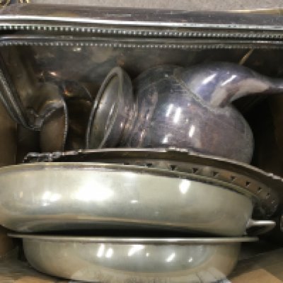 A collectIon of silver plated items including trays, Jugs etc