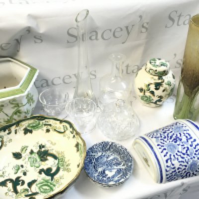 A Collection of ceramics including glass vases, Masons porcelain, Bone China set