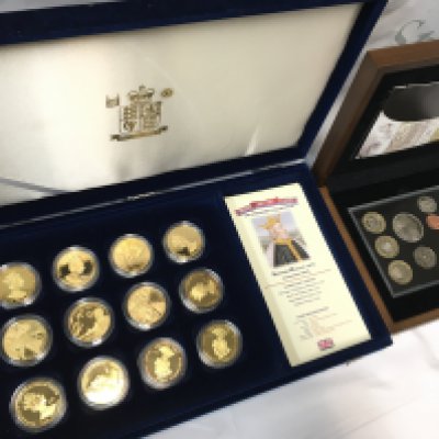 A cased Royal Mint Piedfort edward III , Royal Mint 2011 Executive proof set