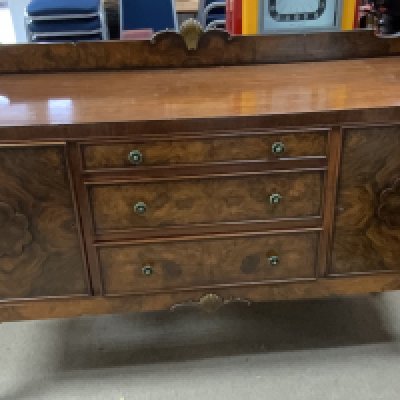A 1930s Walnut veneered sideboard. (D) NO RESERVE
