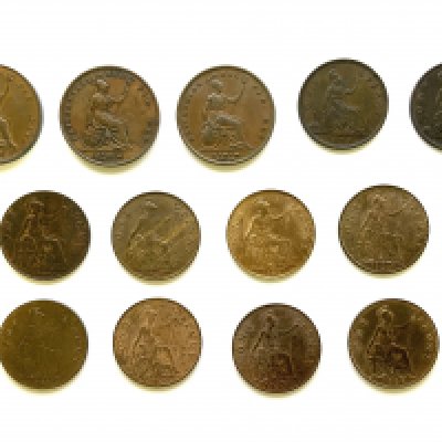 A Good Selection of British Pennies dates to inlcude Victoria 1854, 1838, 1841, 1861, 1890, Edward VII 1903, 1910, George V 1920, 1920, 1927, 1928, 1928, 1930, 1935, 1936.