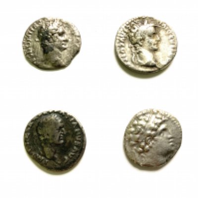 A mixed lot of four silver Roman denarii. Poor - Fine examples.