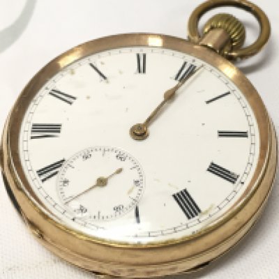 A 9ct gold outer cased pocket watch.