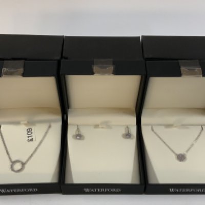5 Waterford crystal design jewellery items.