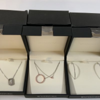 5 Waterford crystal jewellery items.