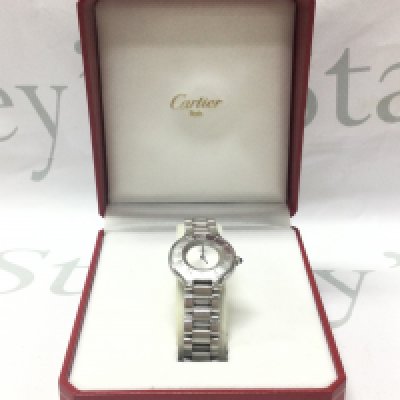 A boxed Cartier Must De Womens watch .postage category A