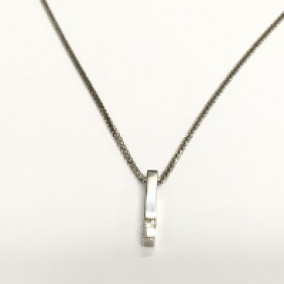 A 9ct white gold chain and 9ct gold pendant inset with small diamond. 2.76g