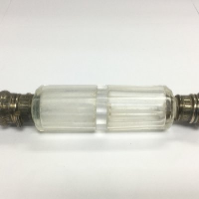 A Victorian double ended perfume bottle. Shipping category D.