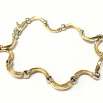A 14ct gold fancy bracelet , 12g total weight postage category A