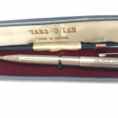 Yard O Led silver hallmarked pen. Postage category A- NO RESERVE