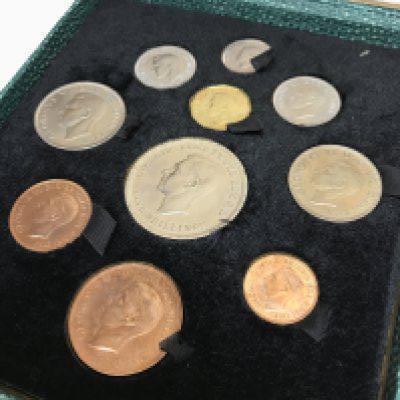 Festival of Britain 1951 coin set . Postage category A- NO RESERVE