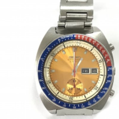 A Seiko Pogue 6139-6002 chronograph Automatic watch. Pepsi bezel. Seen working and is in good condition. Service has just been completed.