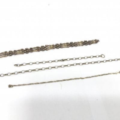 A collective lot of assorted 9ct gold items A/F. 18.94g