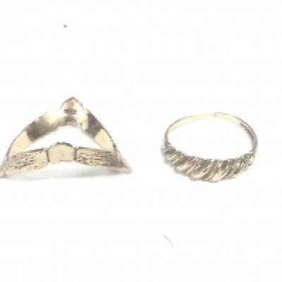 2 9ct gold rings, size k and q, 3.29g