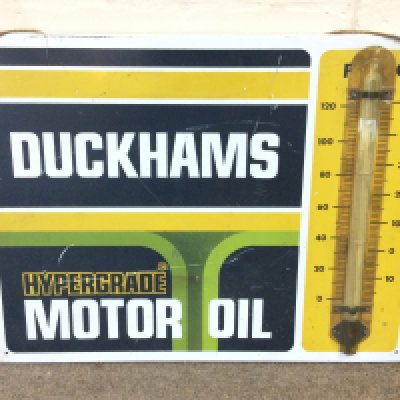 Duckhams Hypergrade Motor Oil Thermometer tube broken. 20 x 26 inches