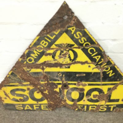 Autobile Association ' School Safety First' Vintage Enamel Sign 26 x 22 inches approximately